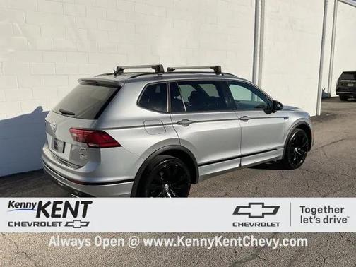 2021 Volkswagen Tiguan 2.0T SE R-Line Black