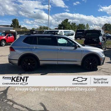 2021 Volkswagen Tiguan 2.0T SE R-Line Black