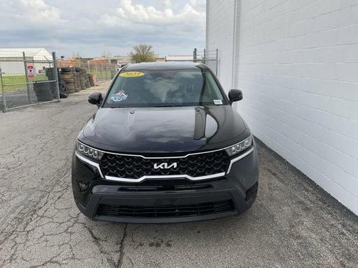 2023 Kia Sorento LX
