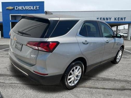 Sterling Gray Metallic 2024 Chevrolet Equinox 1LT