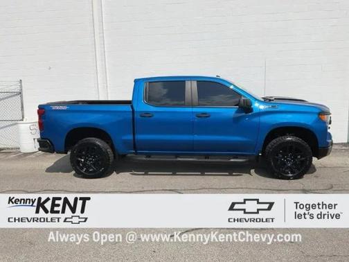 2023 Chevrolet Silverado 1500 Custom Trail Boss