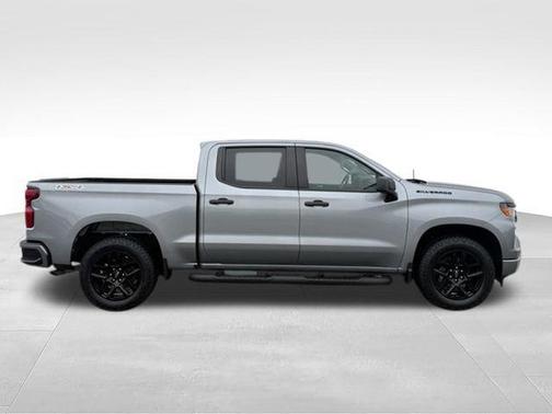 Sterling Gray Metallic 2023 Chevrolet Silverado 1500 Custom