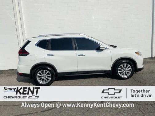 2020 Nissan Rogue SV