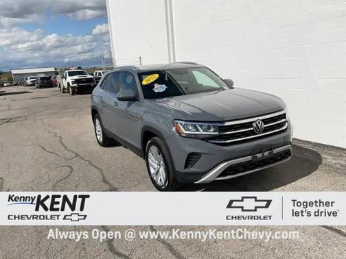 2022 Volkswagen Atlas Cross Sport 2.0T SE w/Technology 4MOTION