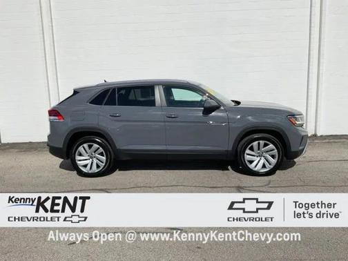 2022 Volkswagen Atlas Cross Sport 2.0T SE w/Technology 4MOTION