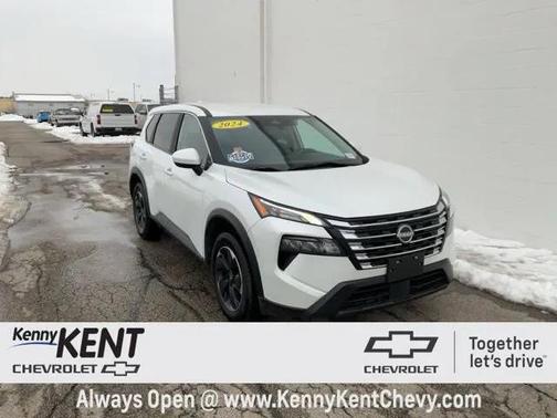 2024 Nissan Rogue SV