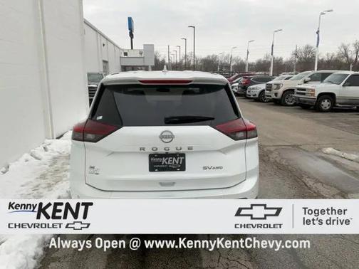 2024 Nissan Rogue SV