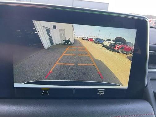 2023 Chevrolet Tahoe 4WD RST