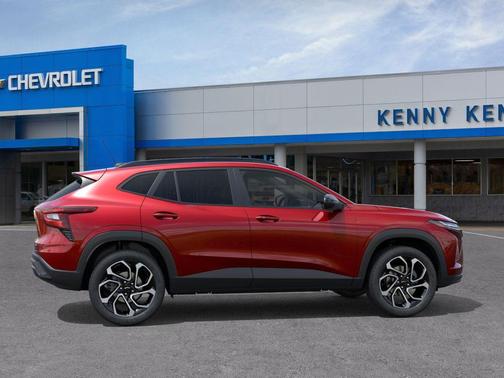 Apex Red 2026 Chevrolet Trax FWD 2RS