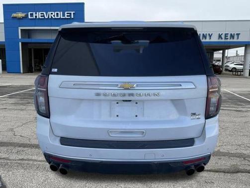 Iridescent Pearl Tricoat 2021 Chevrolet Suburban 4WD High Country
