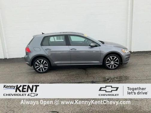 2017 Volkswagen Golf TSI SE 4-Door