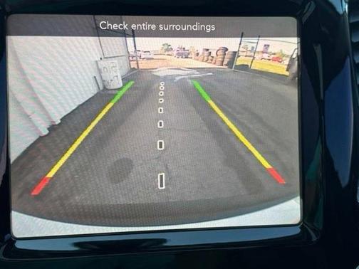 Bright White Clearcoat 2019 Jeep Cherokee Limited
