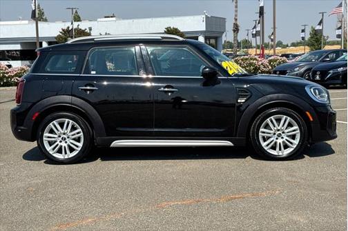 2022 MINI Countryman Cooper