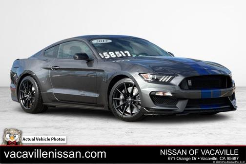 2017 Ford Shelby GT350 Base