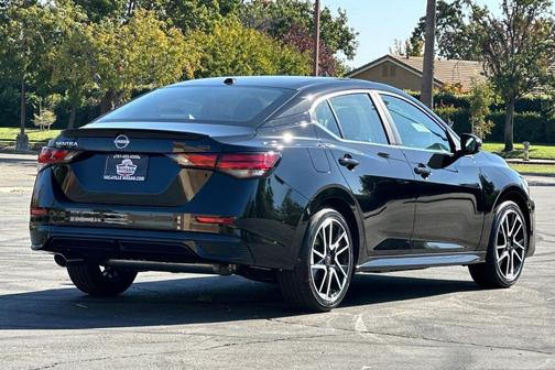 2025 Nissan Sentra SR