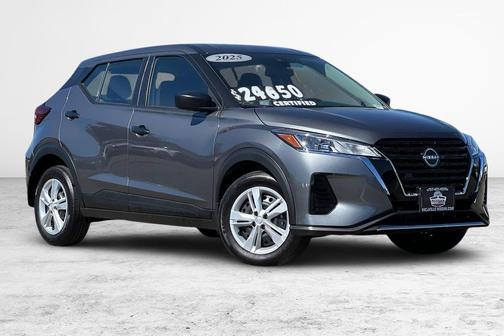 2025 Nissan Kicks S