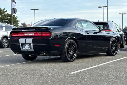 2012 Dodge Challenger SRT8 392