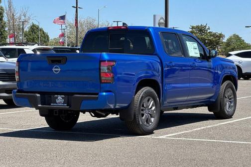 2025 Nissan Frontier SV