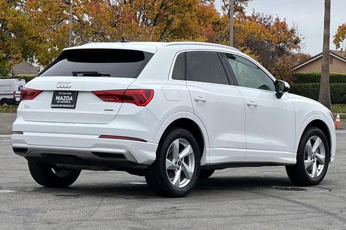 2021 Audi Q3 40 Premium
