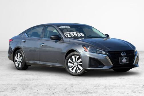 2025 Nissan Altima S FWD