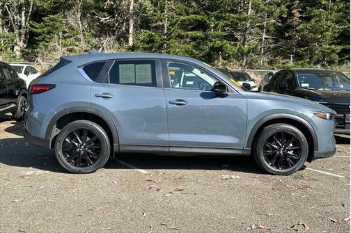 2022 Mazda CX-5 Carbon Edition