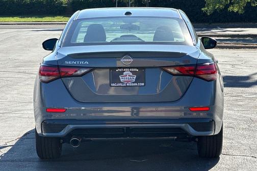 2025 Nissan Sentra SR