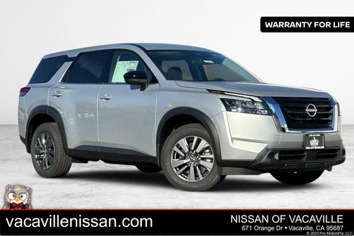 2025 Nissan Pathfinder S FWD
