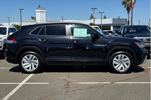 2022 Volkswagen Atlas Cross Sport 3.6L V6 SE w/Technology