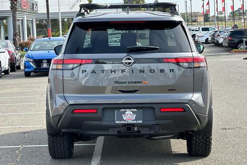 2025 Nissan Pathfinder Rock Creek 4WD
