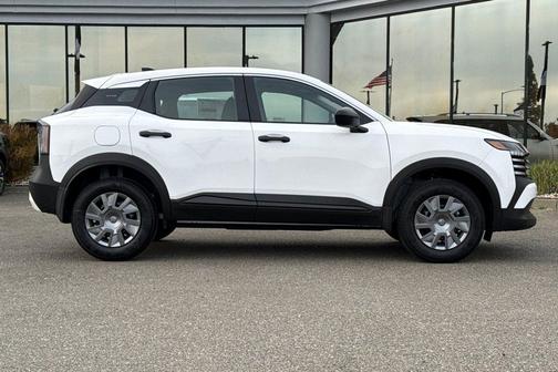 Fresh Powder 2026 Nissan Kicks S