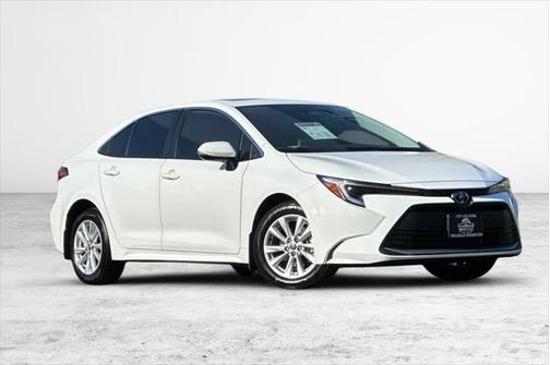 2025 Toyota Corolla Hybrid XLE