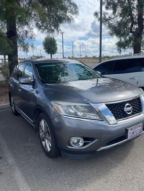 2016 Nissan Pathfinder Platinum