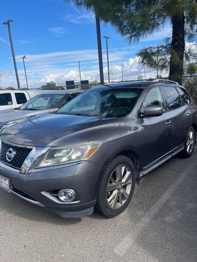 2016 Nissan Pathfinder Platinum