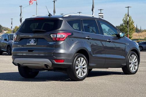 2018 Ford Escape Titanium