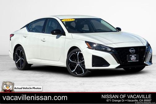 2025 Nissan Altima SR FWD