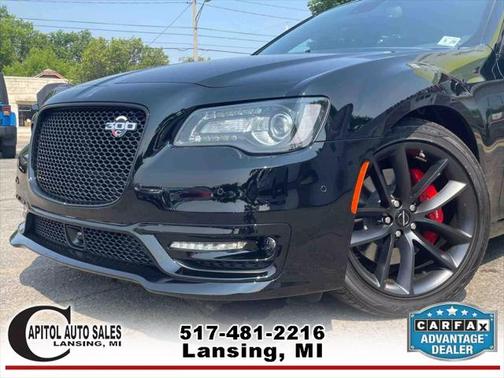 2023 Chrysler 300 C