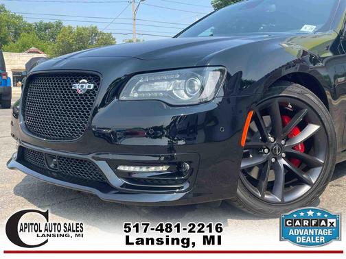 2023 Chrysler 300 C