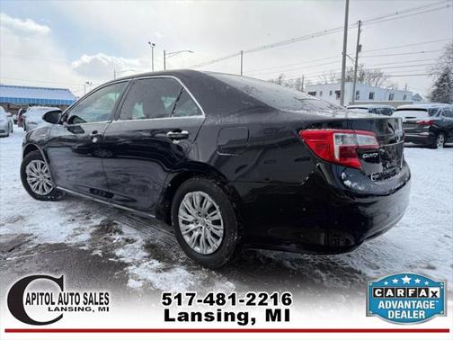 2014 Toyota Camry Hybrid LE