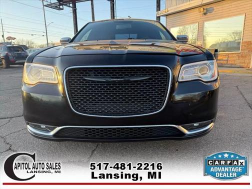 2012 Chrysler 300 Limited