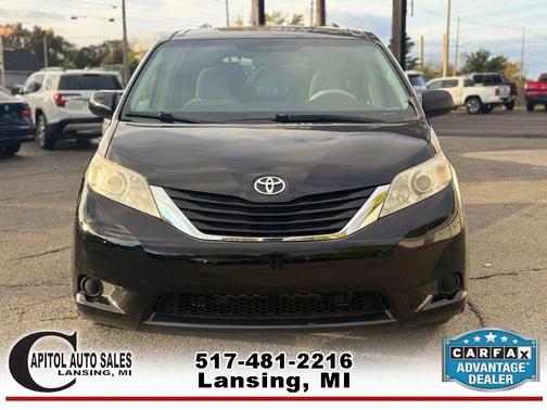 2011 Toyota Sienna LE