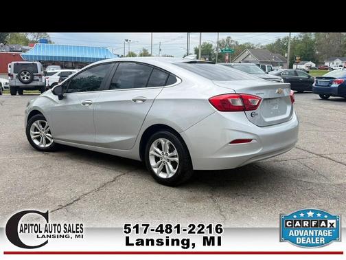 Silver 2019 Chevrolet Cruze LT