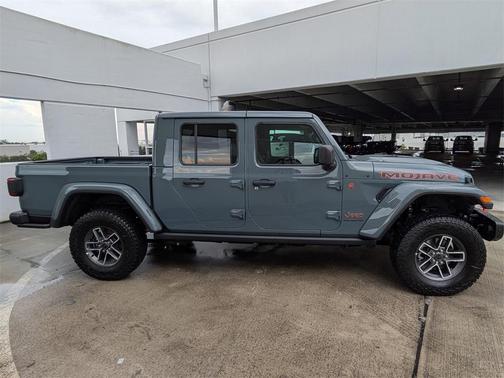 2025 Jeep Gladiator Mojave