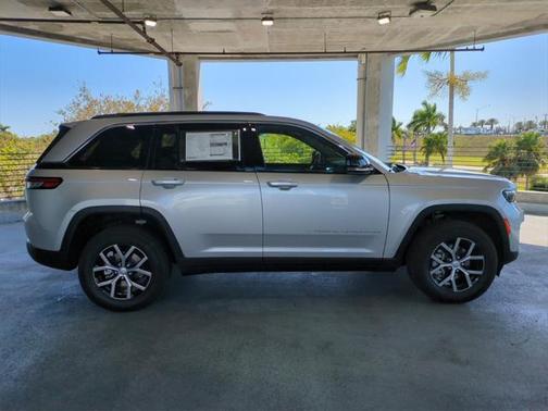 2025 Jeep Grand Cherokee Limited X