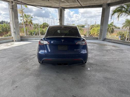 2022 Tesla Model Y Performance Dual Motor All-Wheel Drive