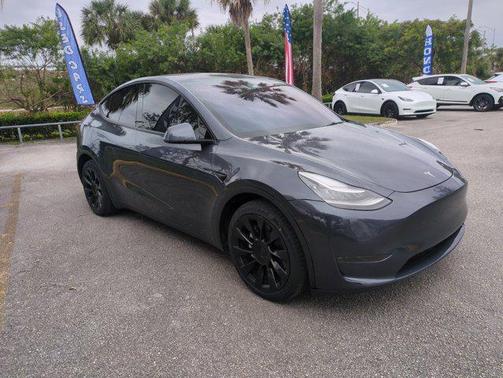 2023 Tesla Model Y Long Range Dual Motor All-Wheel Drive