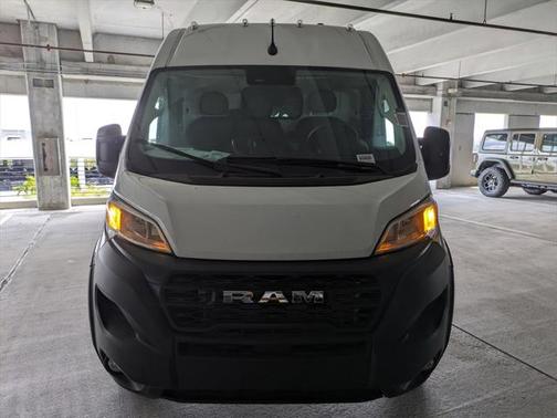 2025 RAM ProMaster 2500 Tradesman