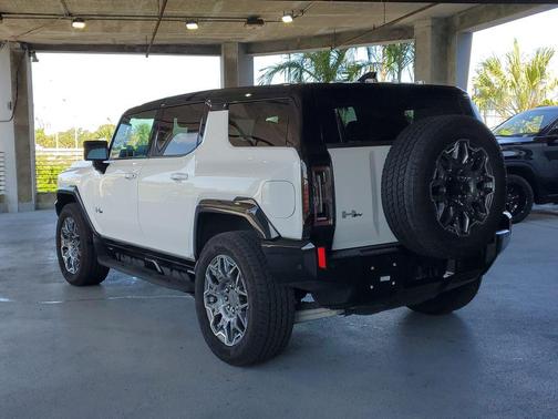 Interstellar White 2025 GMC HUMMER EV SUV 3X