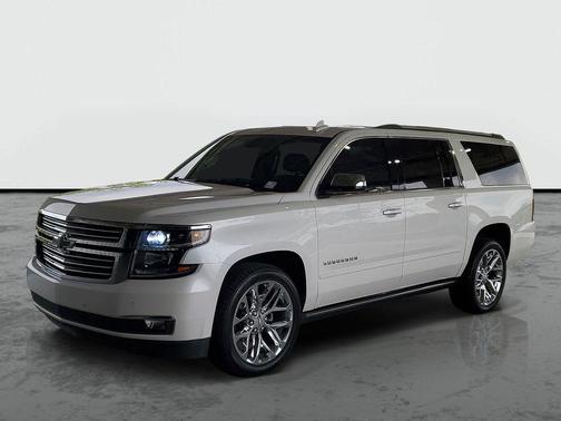 Iridescent Pearl Tricoat 2018 Chevrolet Suburban Premier
