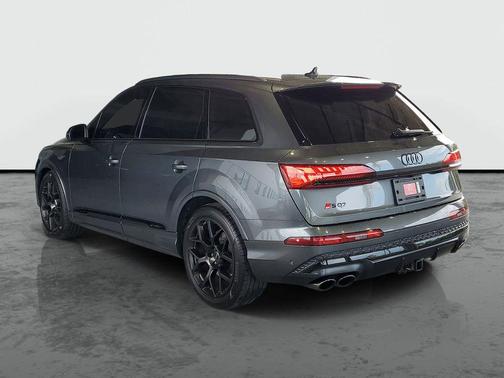 Daytona Gray Pearl Effect 2025 Audi SQ7 4.0T Premium Plus