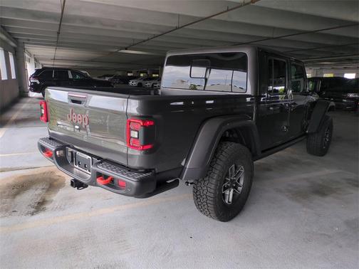 2025 Jeep Gladiator Mojave X